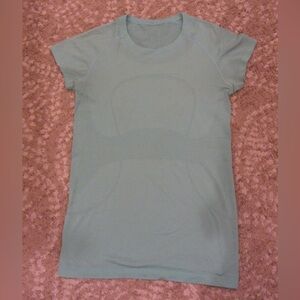 lululemon teal shirt